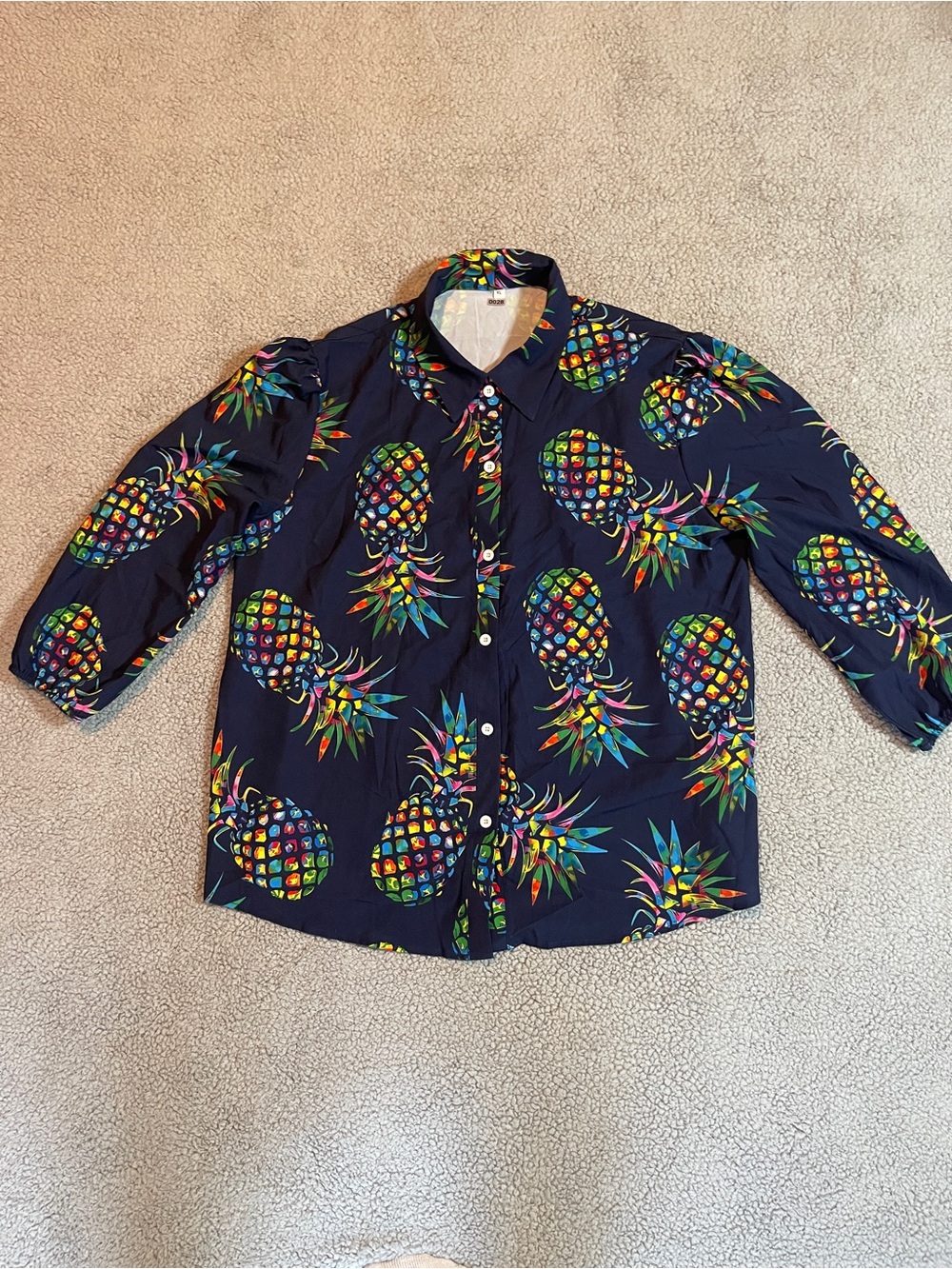 Navy blue pineapple print button-up shirt size XL #tropical #summer